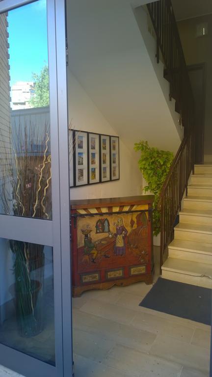 Almi Rooms Ρώμη Εξωτερικό φωτογραφία