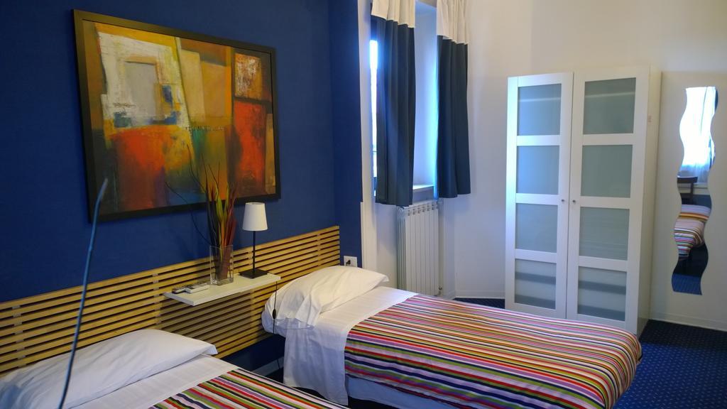 Almi Rooms Ρώμη Δωμάτιο φωτογραφία